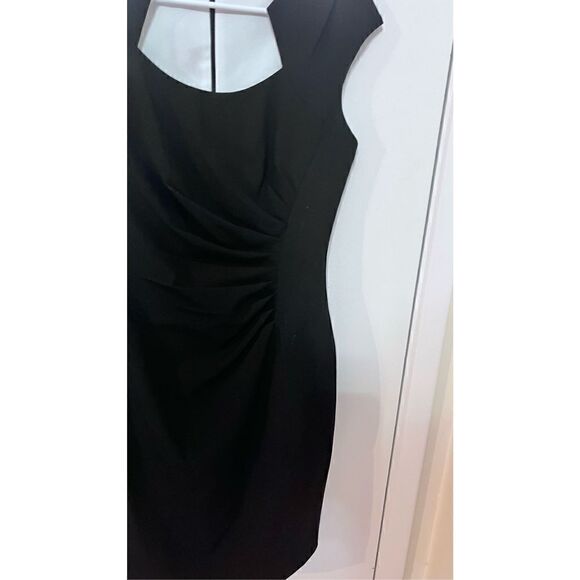 CALVIN KLEIN LITTLE BLACK DRESS RUCHED SQUARE NECK SIDE ZIP A LINE SZ 4 - Picture 3 of 9
